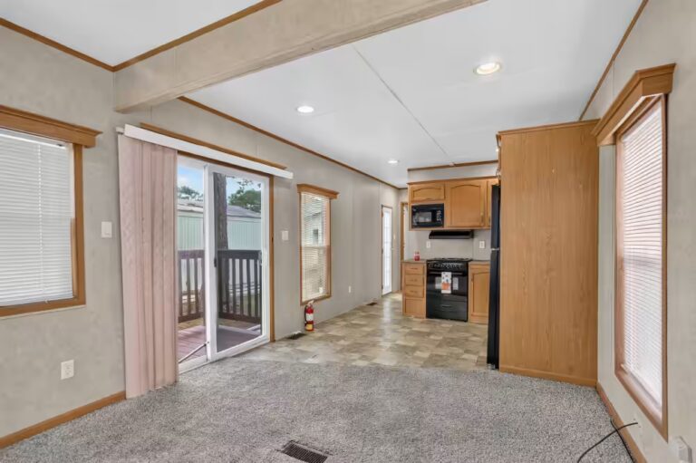 Gallery photo of Charming 1br/1ba Home in Whispering Pines 55+ | Affordable Florida Living | Titusville FL