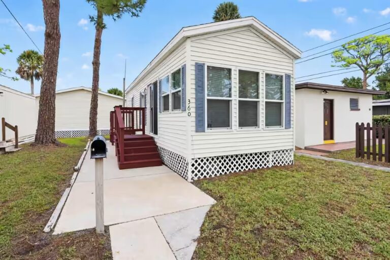 Gallery photo of Charming 1br/1ba Home in Whispering Pines 55+ | Affordable Florida Living | Titusville FL