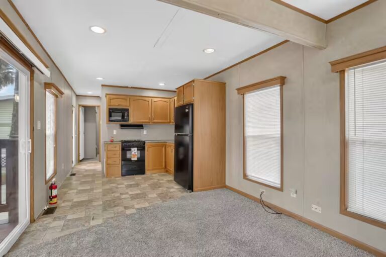 Gallery photo of Charming 1br/1ba Home in Whispering Pines 55+ | Affordable Florida Living | Titusville FL