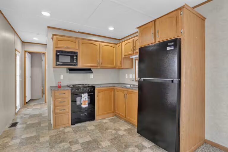 Gallery photo of Charming 1br/1ba Home in Whispering Pines 55+ | Affordable Florida Living | Titusville FL