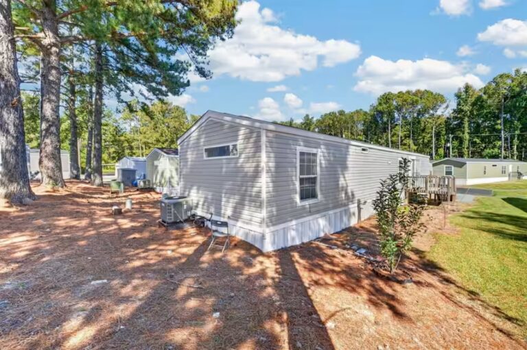 Gallery photo of Spacious 2022 Fleetwood 3br, 2ba Home in Silver Hill | Columbia SC