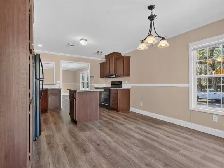 Gallery photo of 2020 Destiny 3br, 2ba Double-wide With 1,344 Sq Ft in the Oaks | Thonotosassa FL