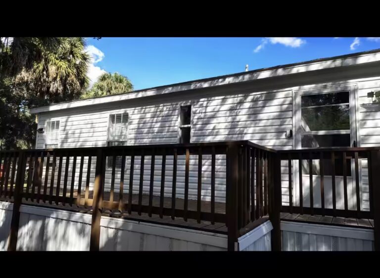 Gallery photo of 2020 Jacobsen 3br, 2ba Double-wide With 1,152 Sq Ft in Riverwalk | Gibsonton FL